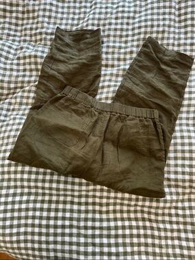 Quince Olive Green Linen Crop Pants
